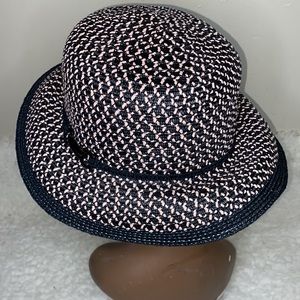 Magid hats paper straw